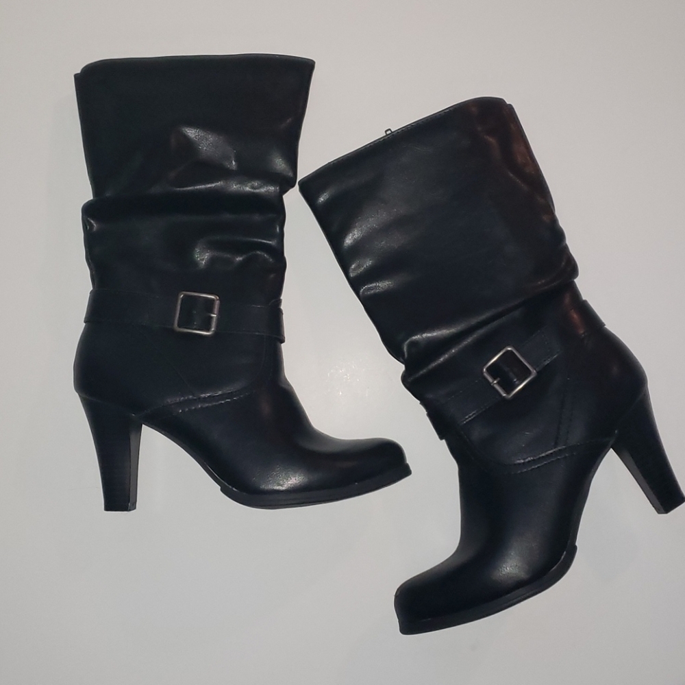 Arizona Jean Co. Boot with Buckle